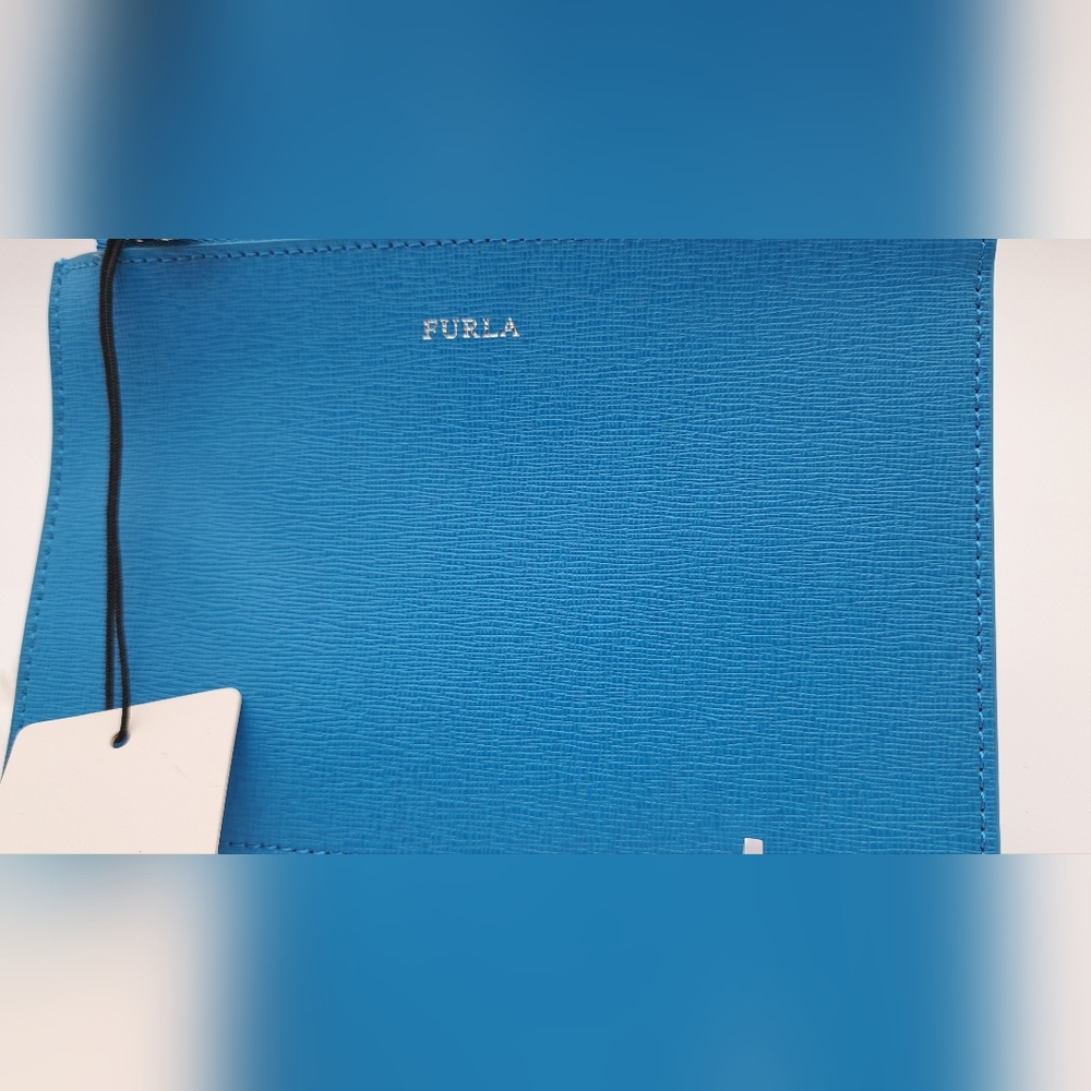 Furla Vibrant Ceruleo Blue Leather Clutch - Picture 2 of 8
